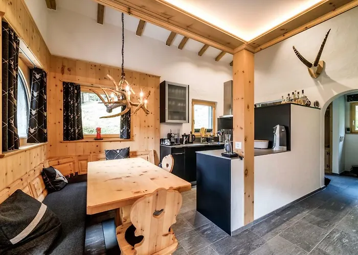 Steinbock By 阿罗萨